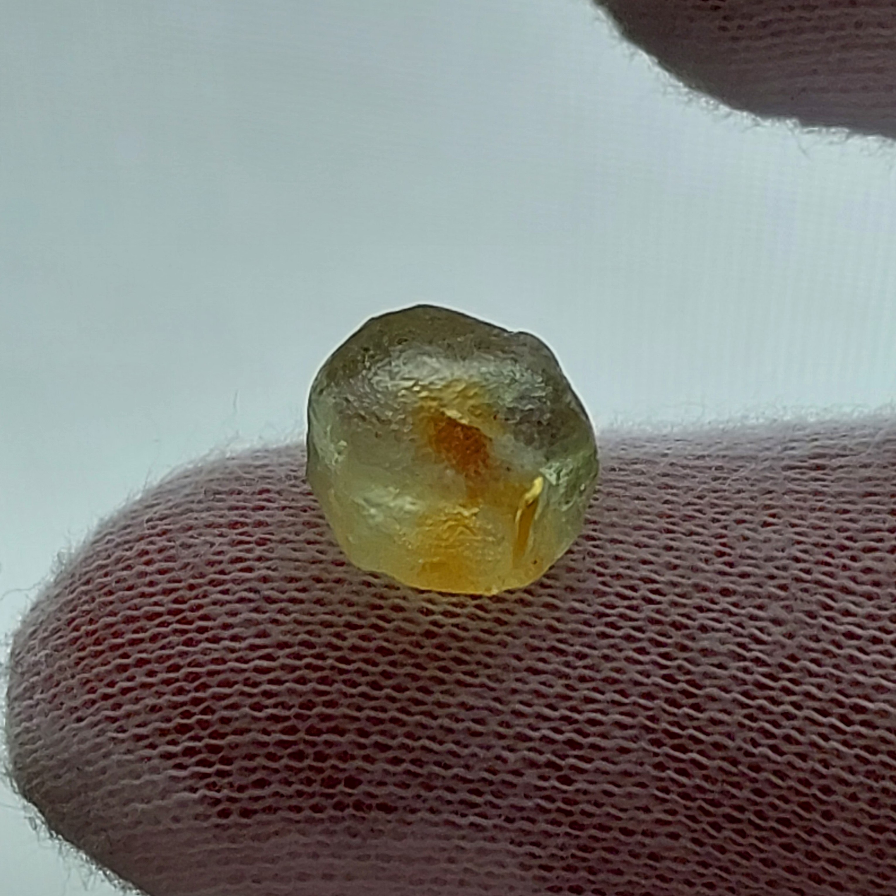 American Gem Natural Montana Sapphire Rough Flat 8.67 Carats Litnon.com