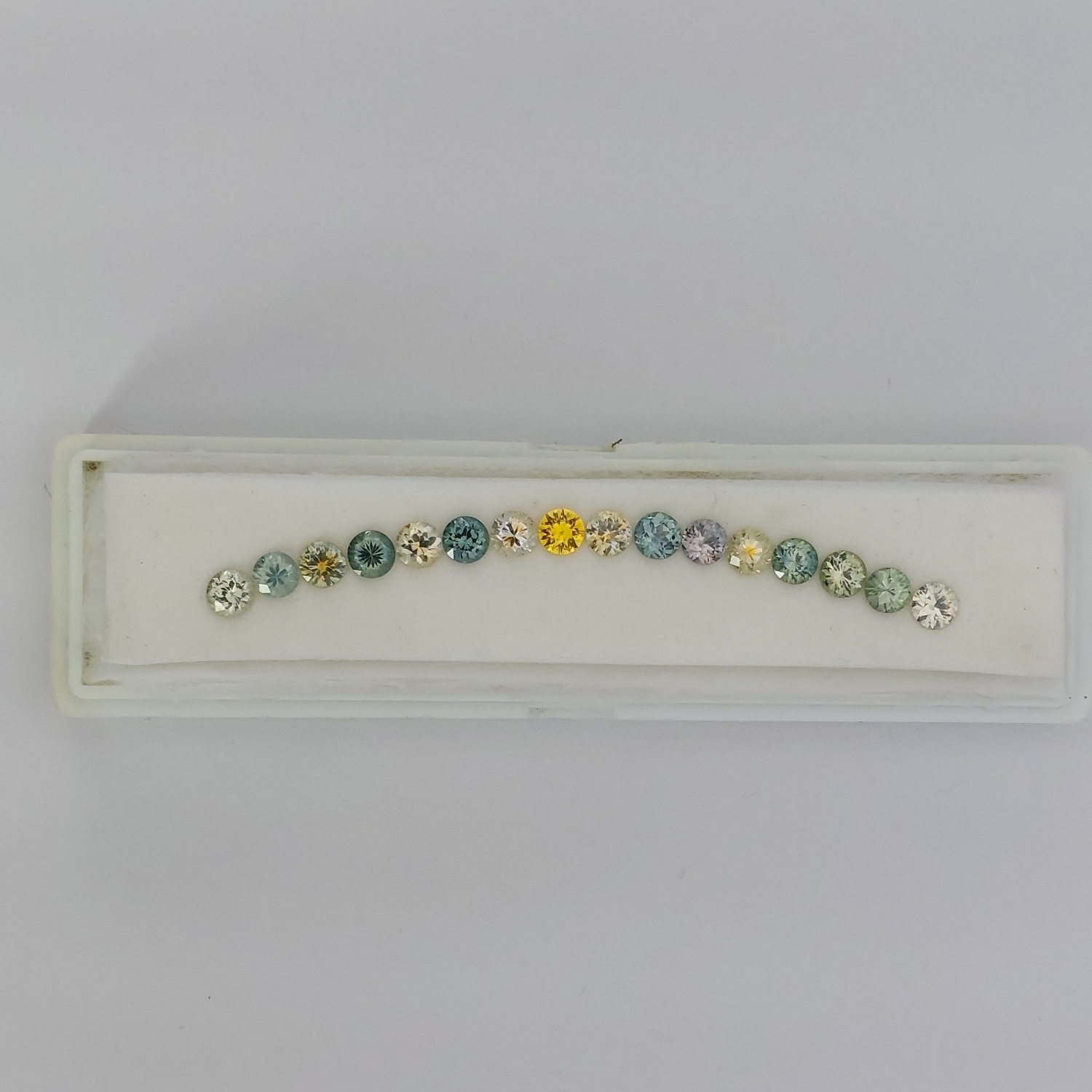 Bright and Pretty Multi-Color Montana Sapphire Suite 7.25 Carats Litnon.com