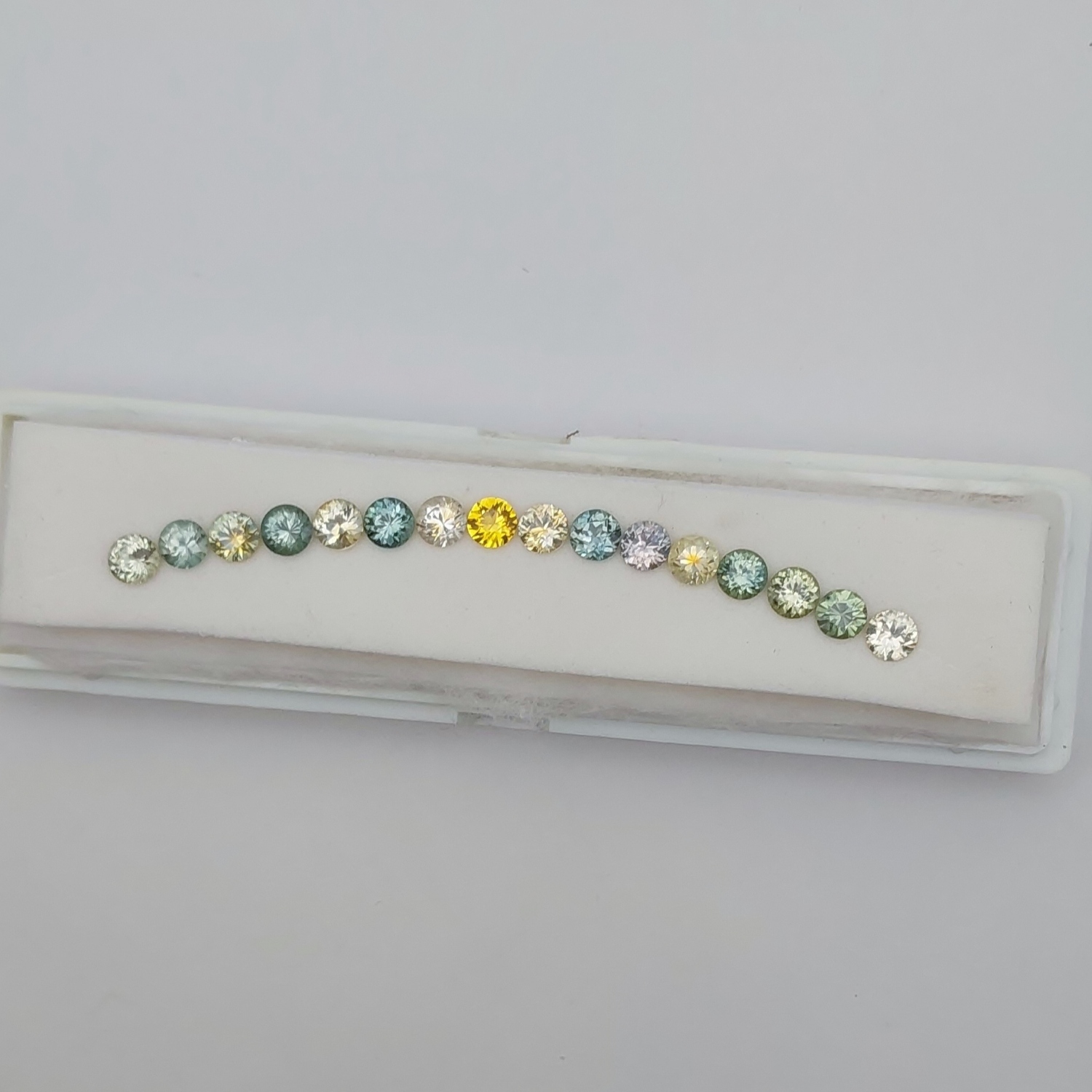 Bright and Pretty Multi-Color Montana Sapphire Suite 7.25 Carats Litnon.com