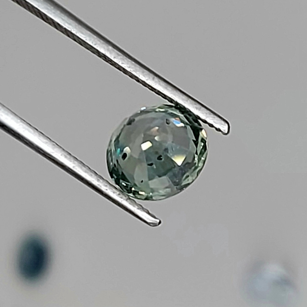 Forest Green Natural Montana Sapphire 1.13 Carats Litnon.com