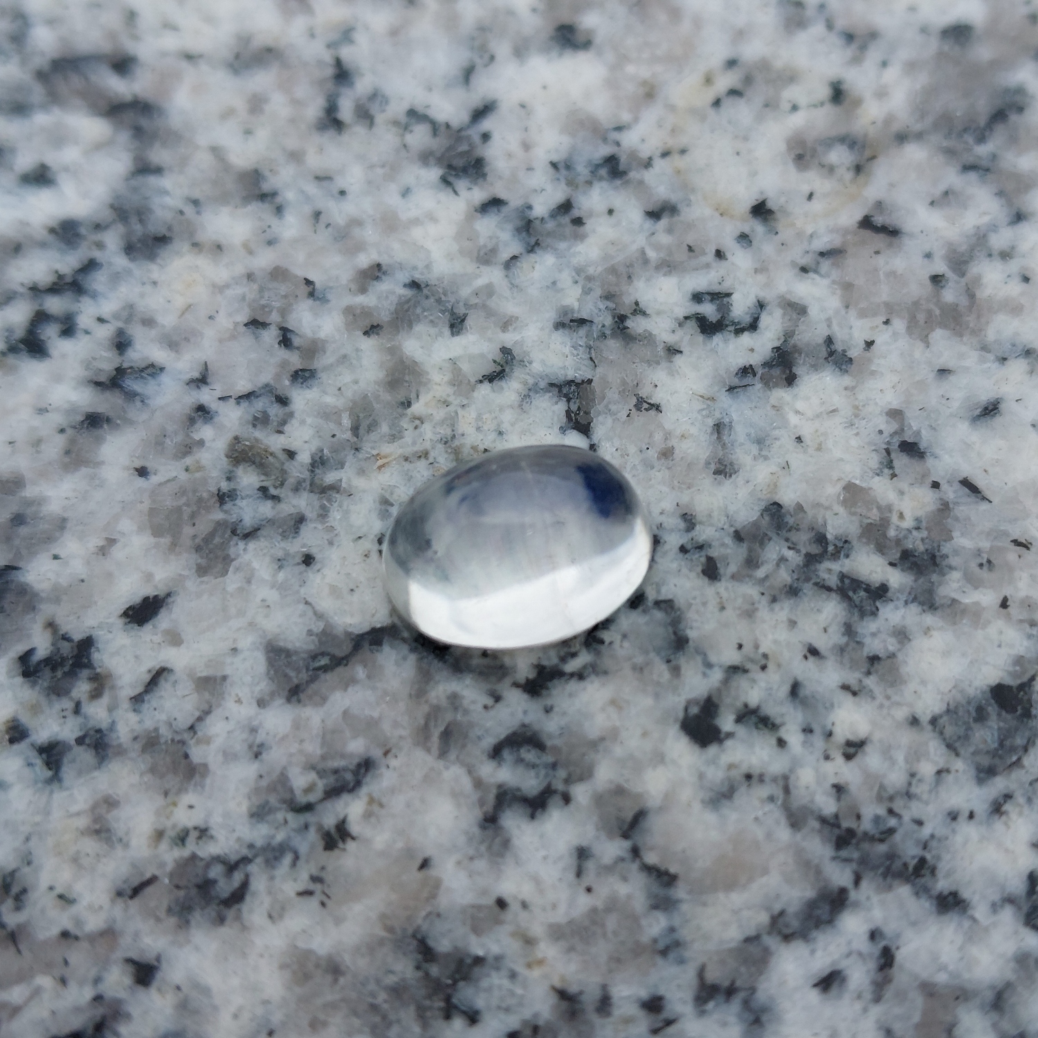 Pretty Colorless Mexican Precious Opal Cab 2.91 Carats Litnon.com