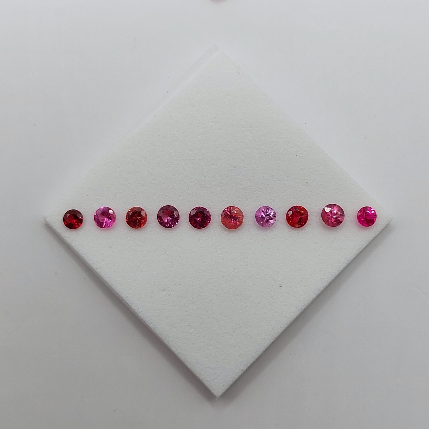 Color Suite Natural Burmese Pink Spinel's Litnon.com