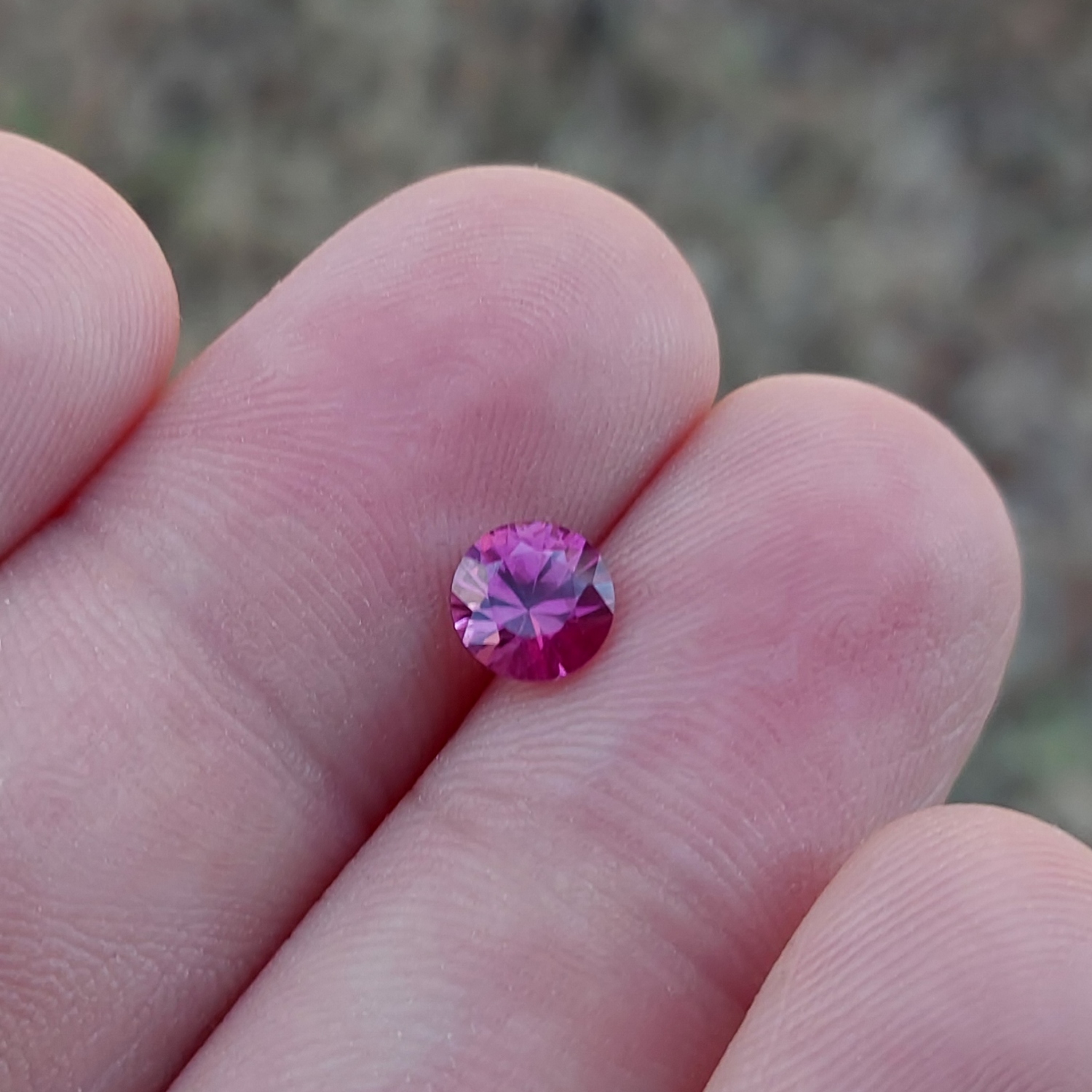 Quality Umbalite Garnet Tanzania 0.96 Carats Litnon.com