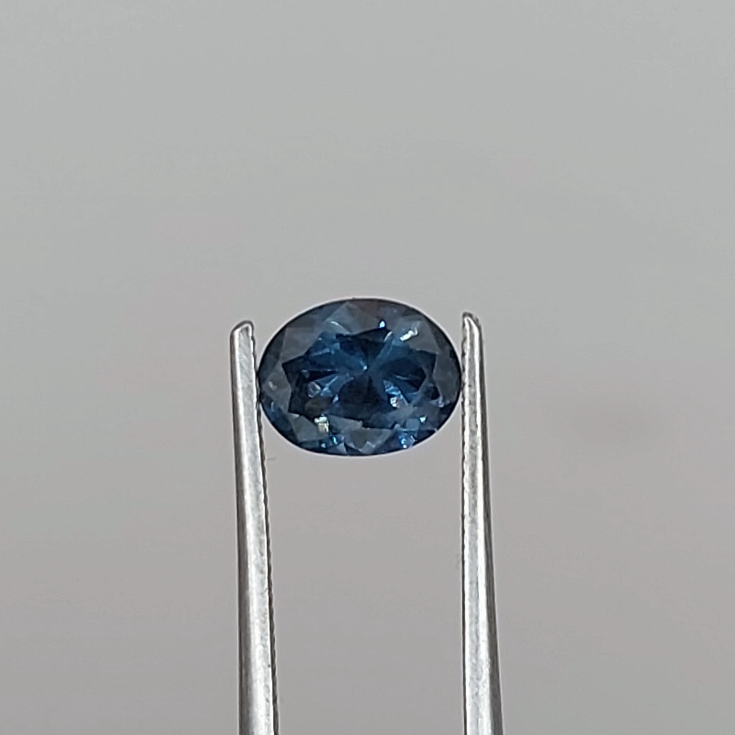 Deep Blue Natural Burmese Spinel 0.82 Carats Litnon.com