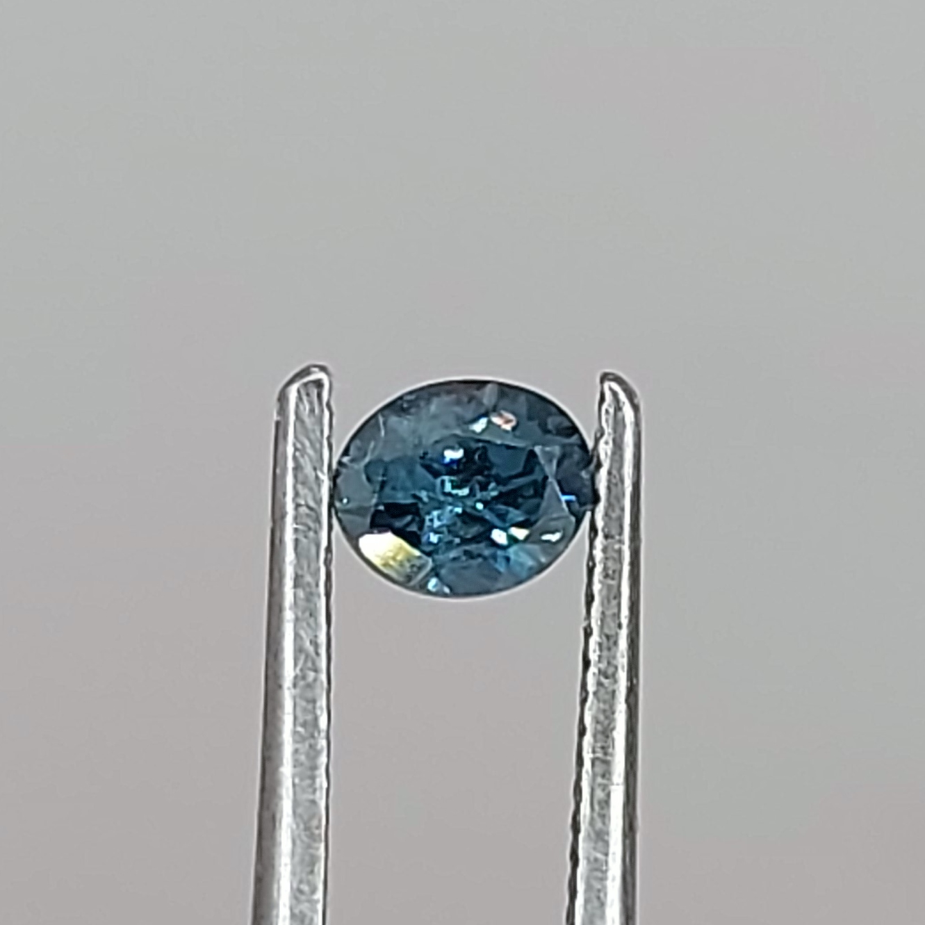 Deep Blue Natural Burmese Spinel 0.24 Carats Litnon.com