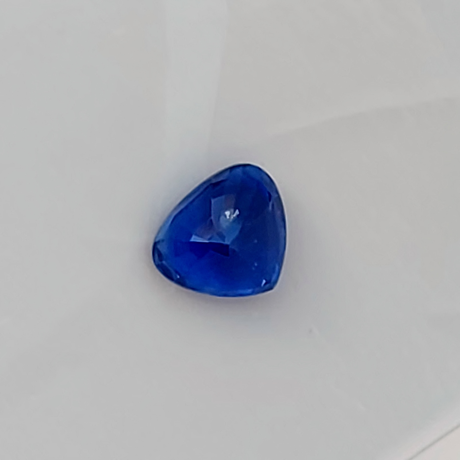 Bright & Pretty Fine Color Ceylon Blue Sapphire 1.36 Carats  Litnon.com
