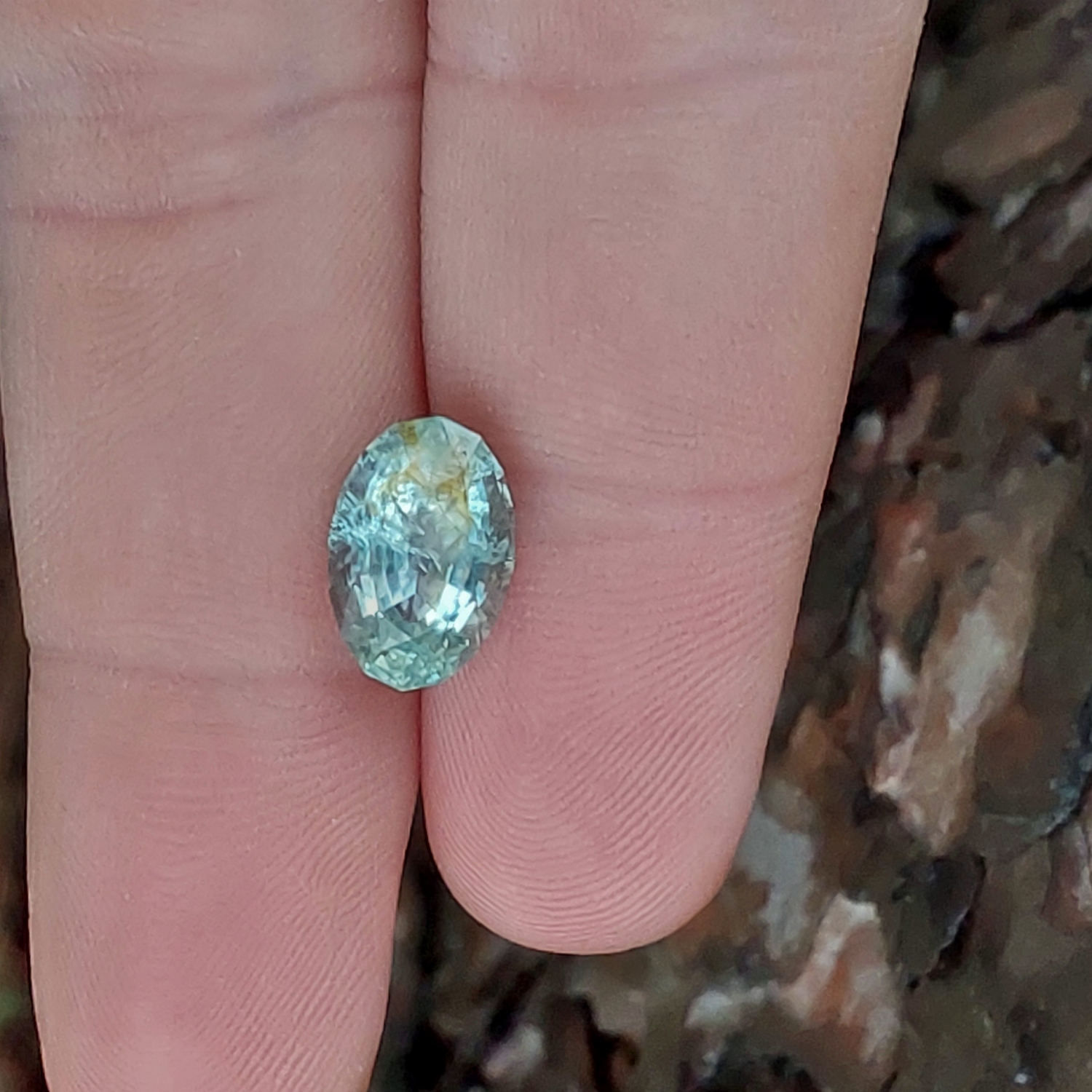 Large Natural Light Blue Montana Sapphire 4.21 Carats Litnon.com