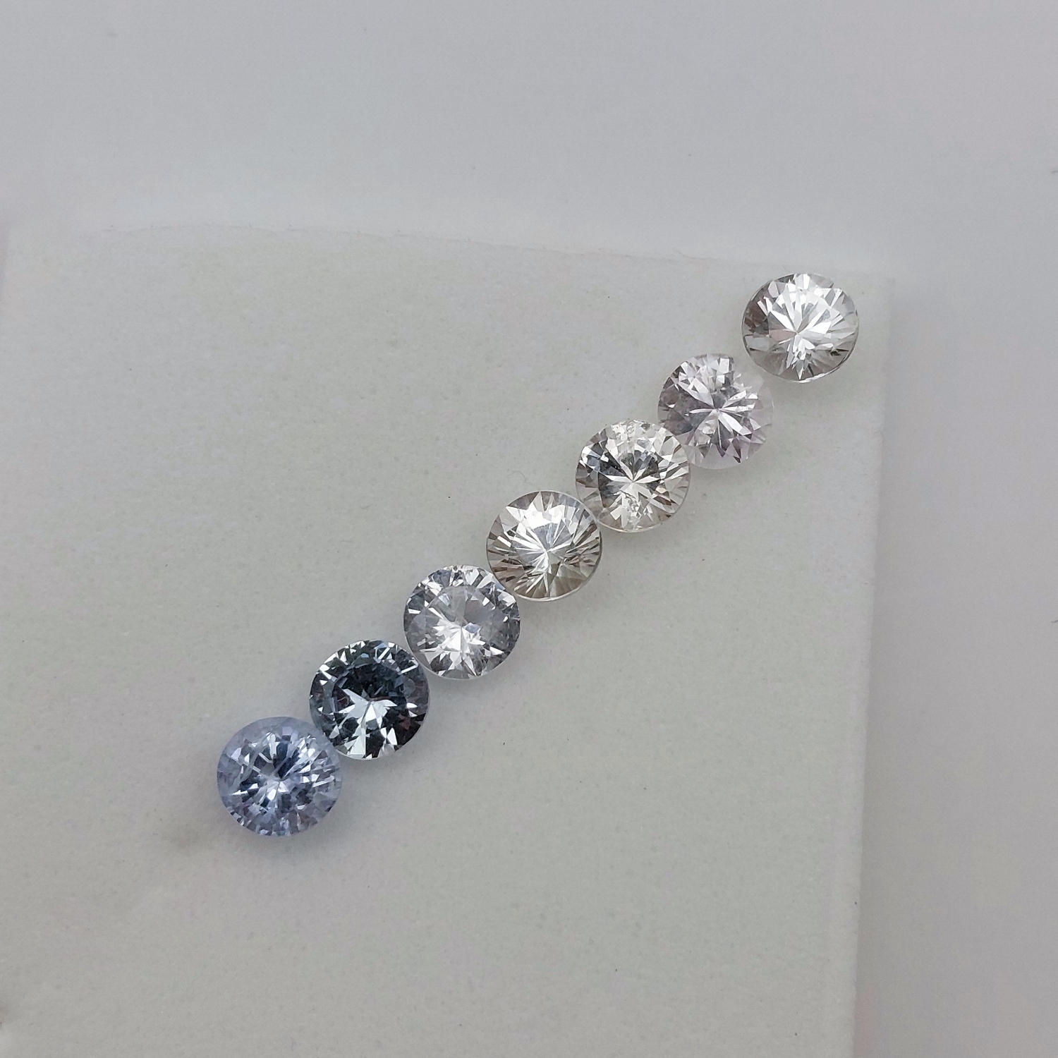 Pretty Multi-Color Montana Sapphire Suite 2.26 Carats Litnon.com