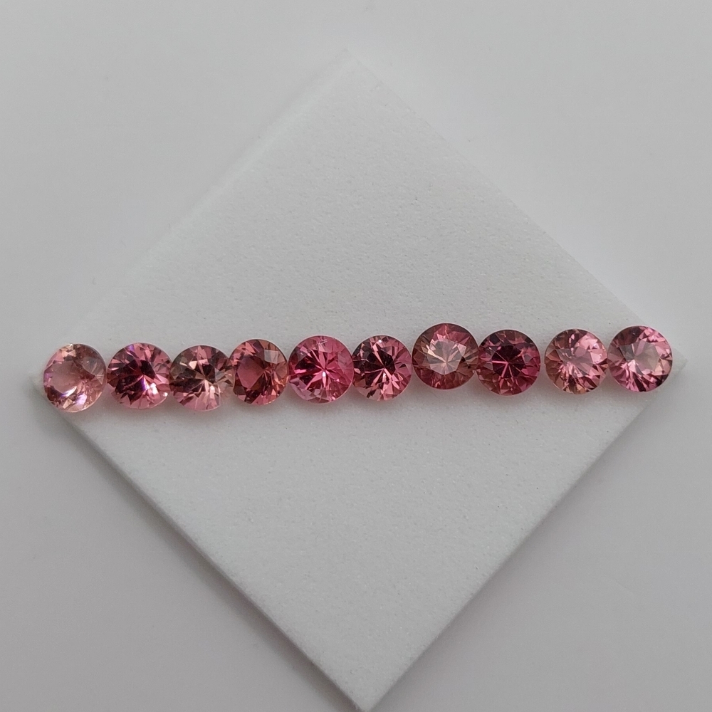 Pink Tourmaline Suite Nigeria 4.5 mm 3.35 Carats Litnon.com