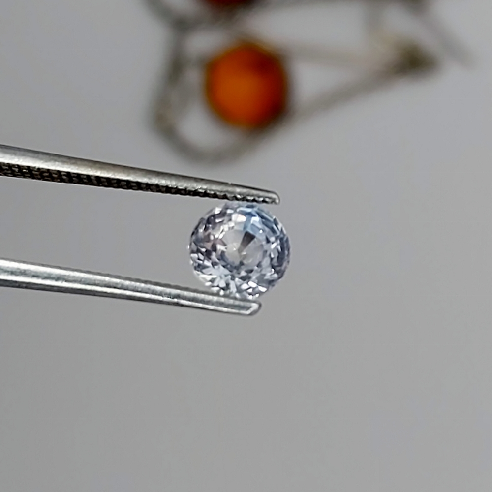 Natural White Ceylon Sapphire 0.78 Carats Litnon.com