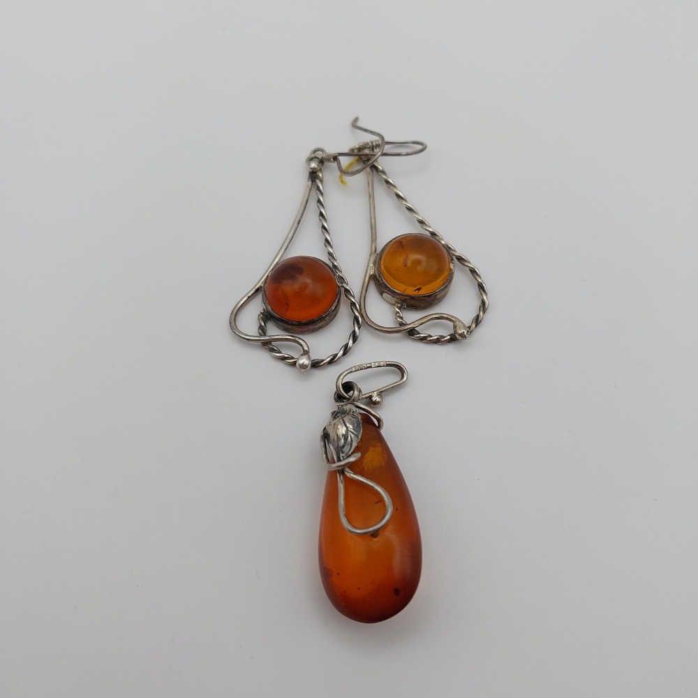 Vintage Natural Baltic Amber Cabochon Silver Pendant Earrings Set Litnon.com