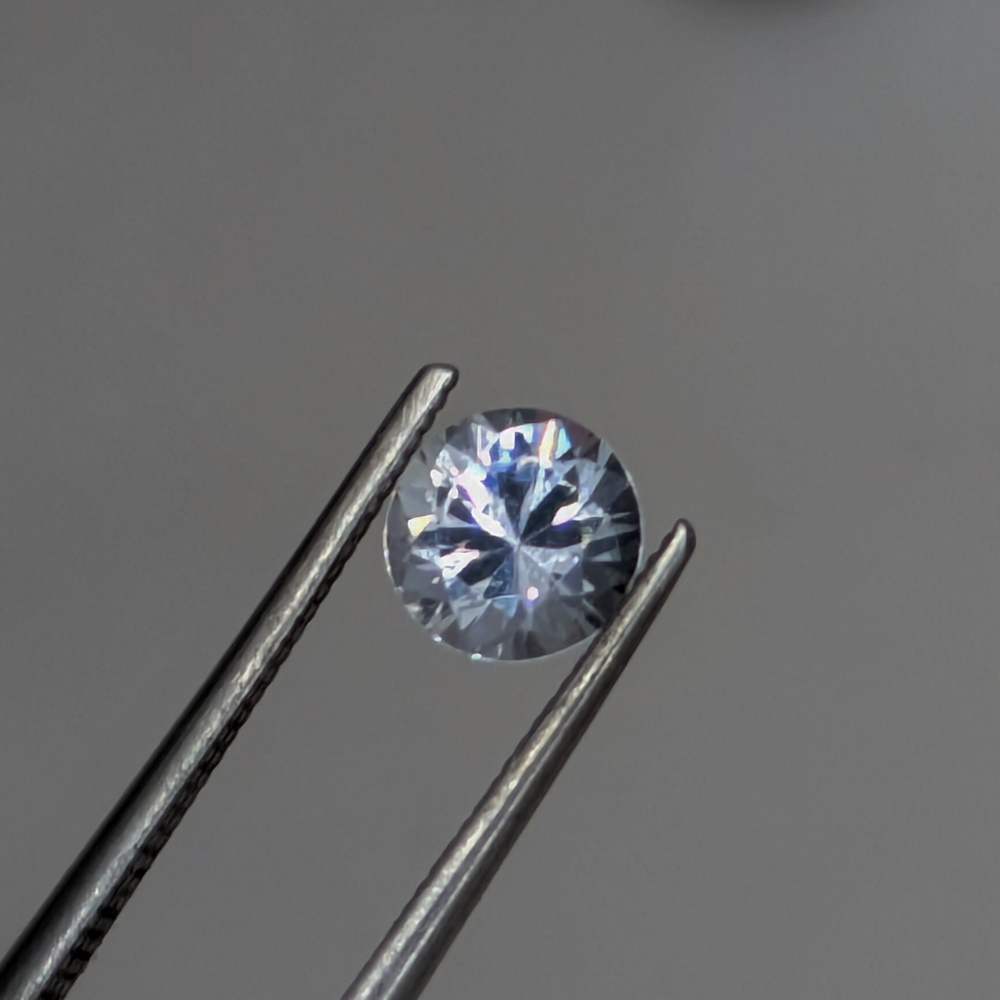 Very Light Blue - White  Montana Sapphire 0.67 Carats Litnon.com