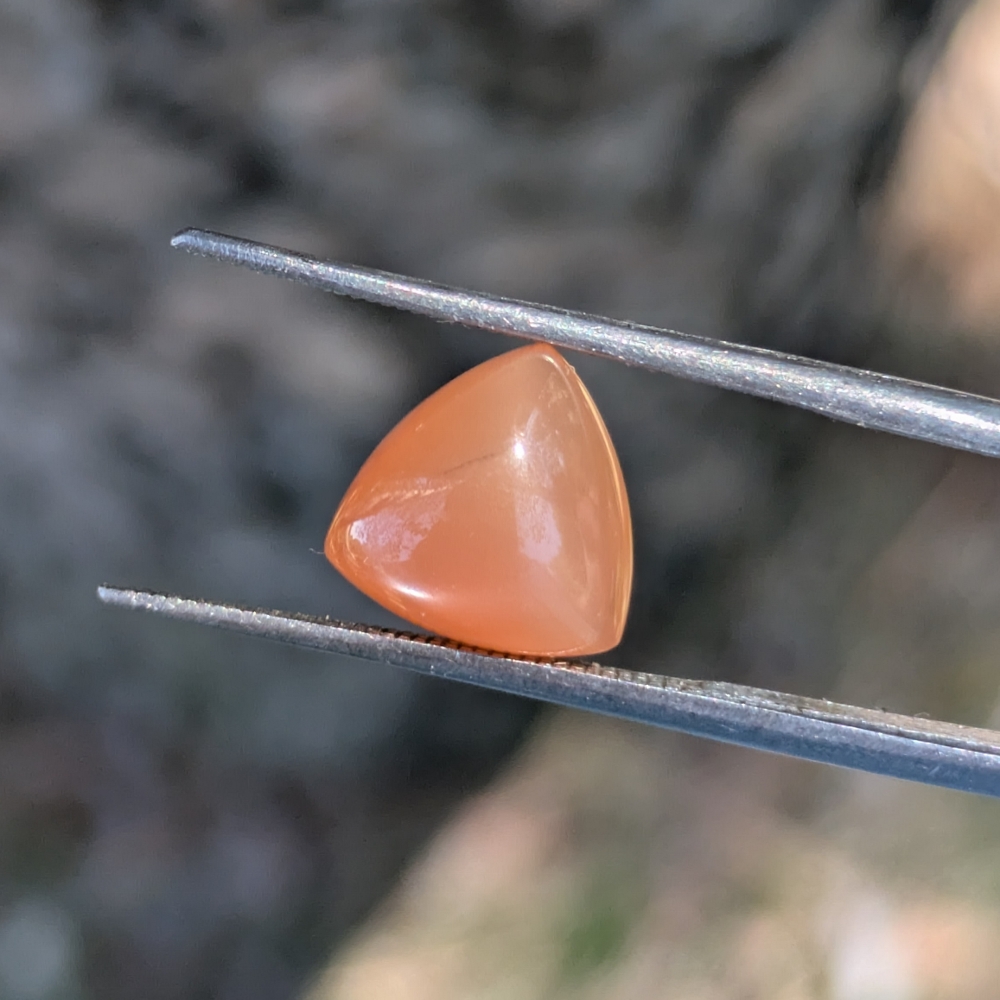 Natural Peach Moonstone Cabochon Sri Lanka 3.34 Carats Litnon.com