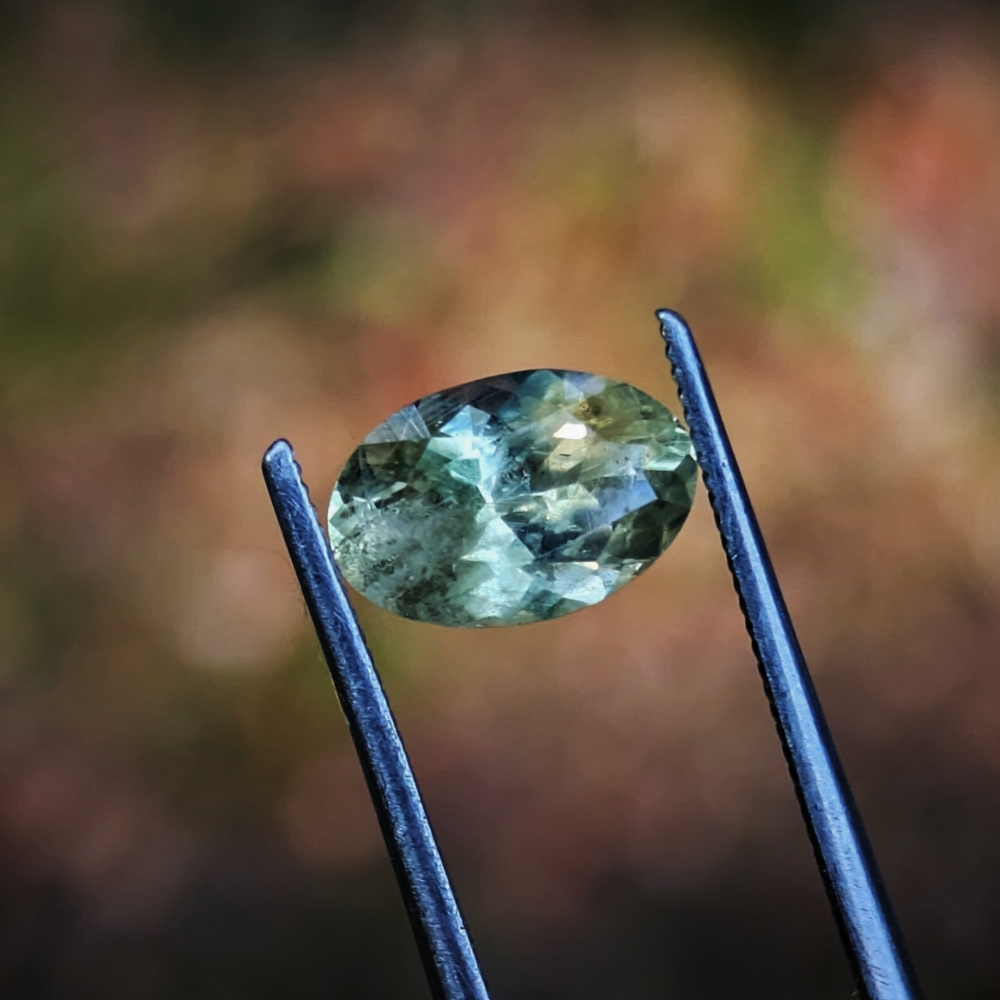 Moody Yellow Montana Sapphire 1.44 Carats Litnon.com