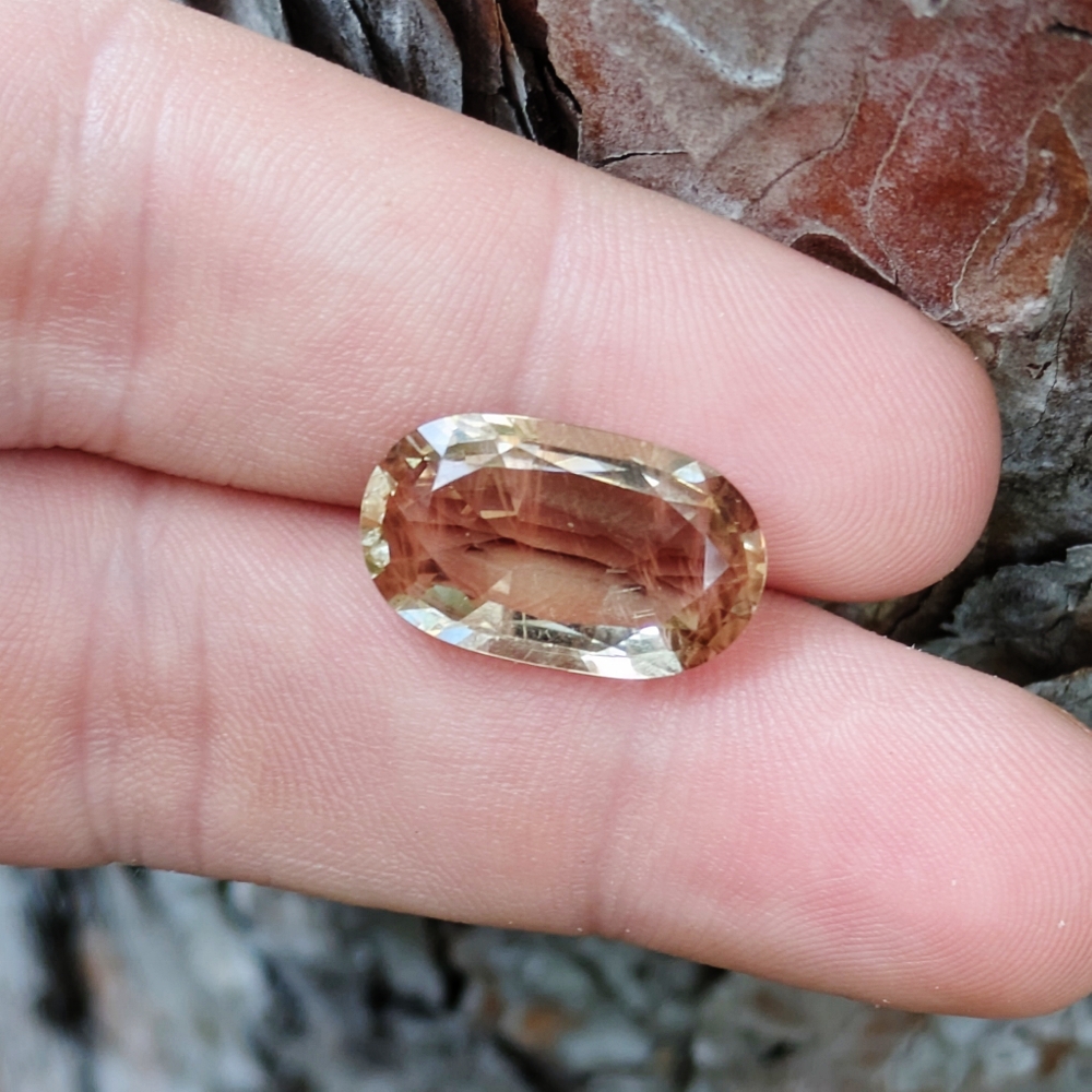 American Gemstone Oregon Shiller Sunstone 10.28 Carats Litnon.com