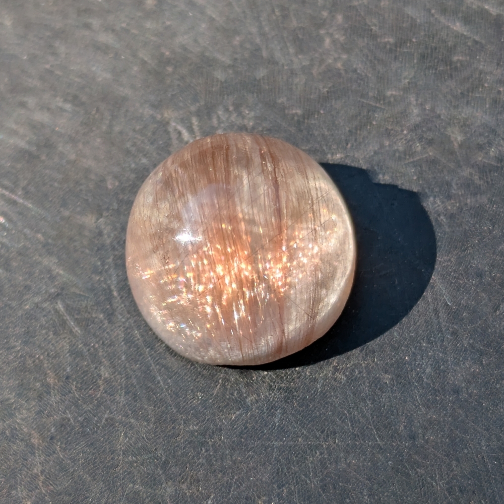 Very Pretty Golden Rutile Quartz Cabochon 18.44 Carats Litnon.com