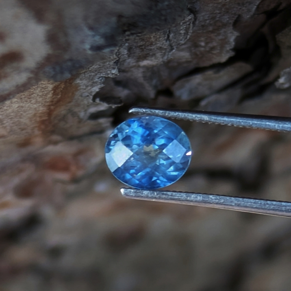 Natural Steel Blue Montana Sapphire 1.23 Carats Litnon.com