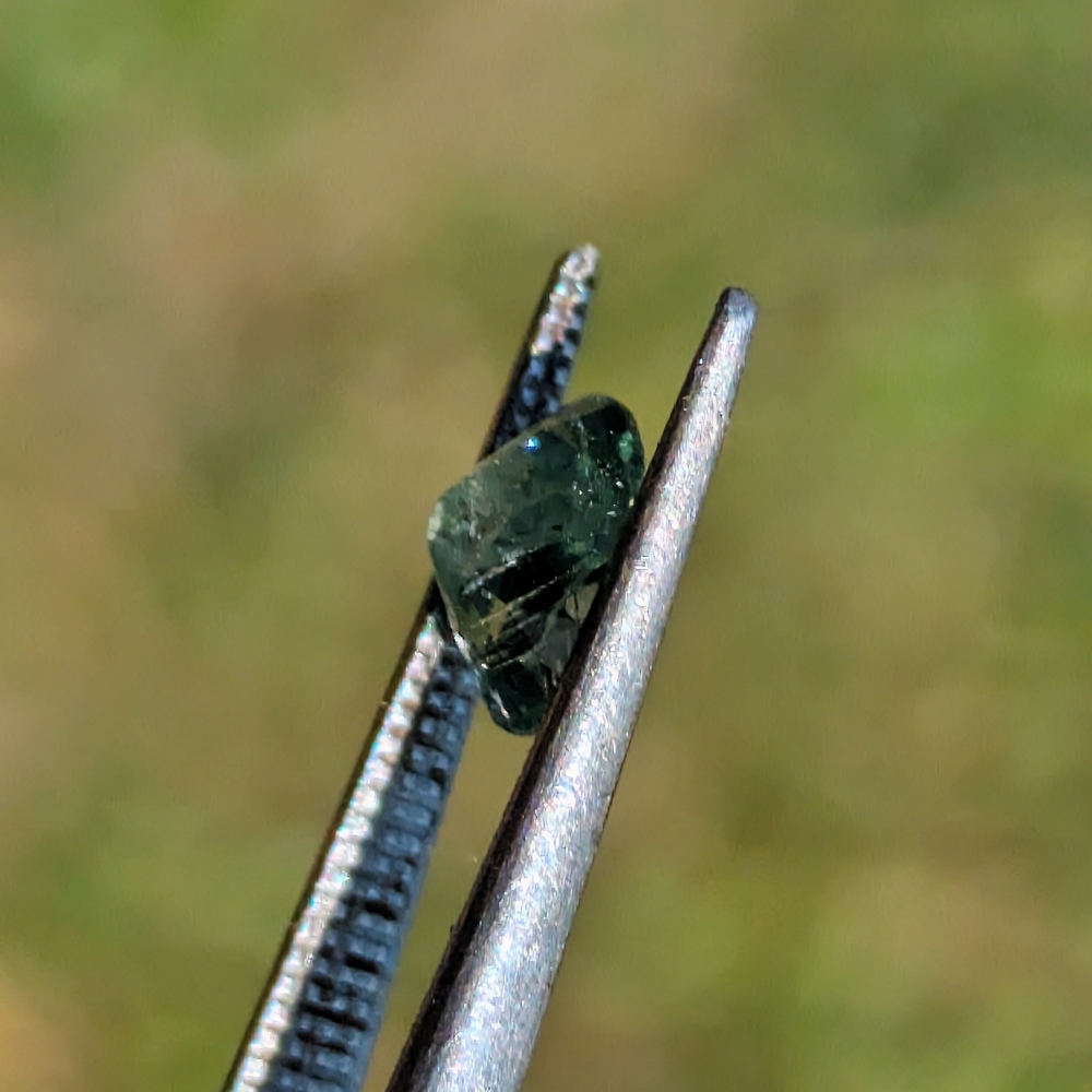 Well Cut Moody Green Montana Sapphire 0.73 Carats Litnon.com