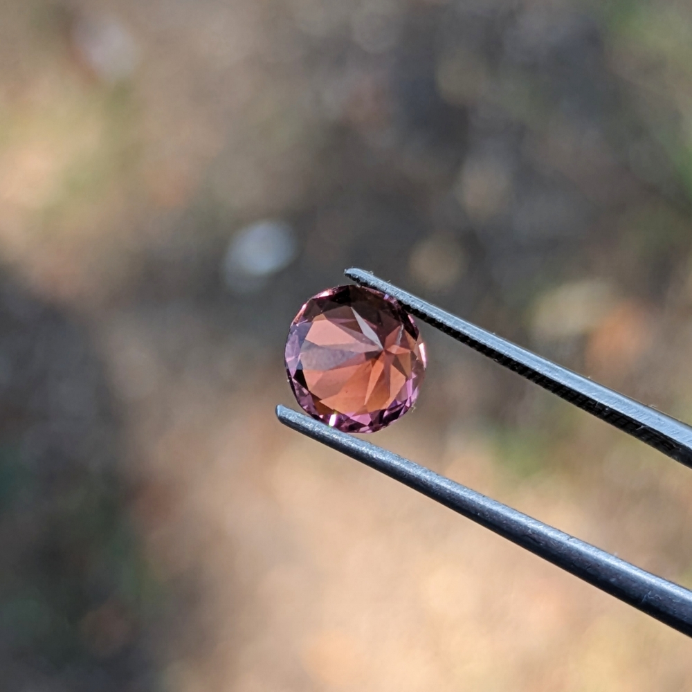Diamond Cut Cranberry Pink Tourmaline 1.61 ct  Litnon.com