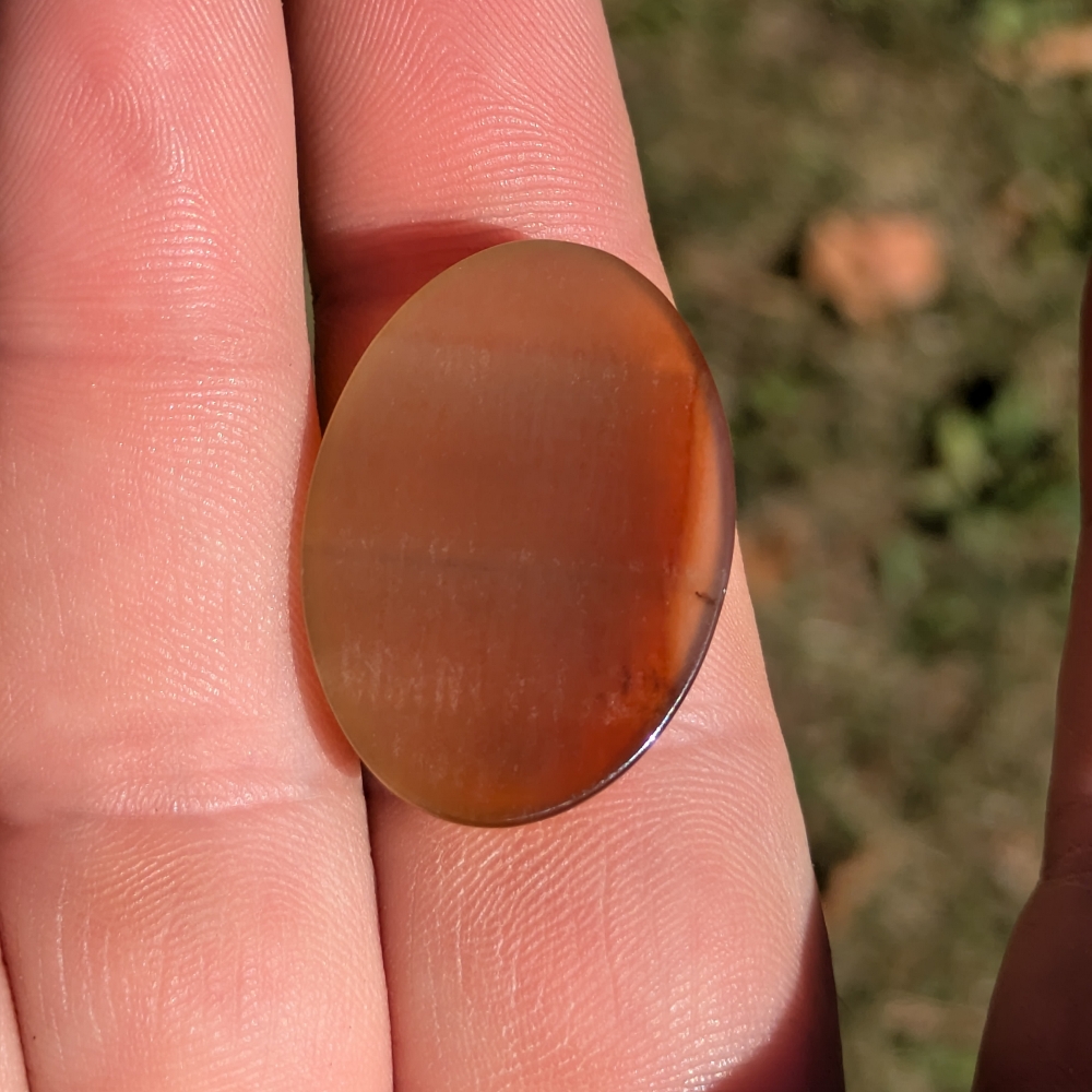Quality Amber-Orange Banded Brazilian Agate - 27.36 Ct Litnon.com