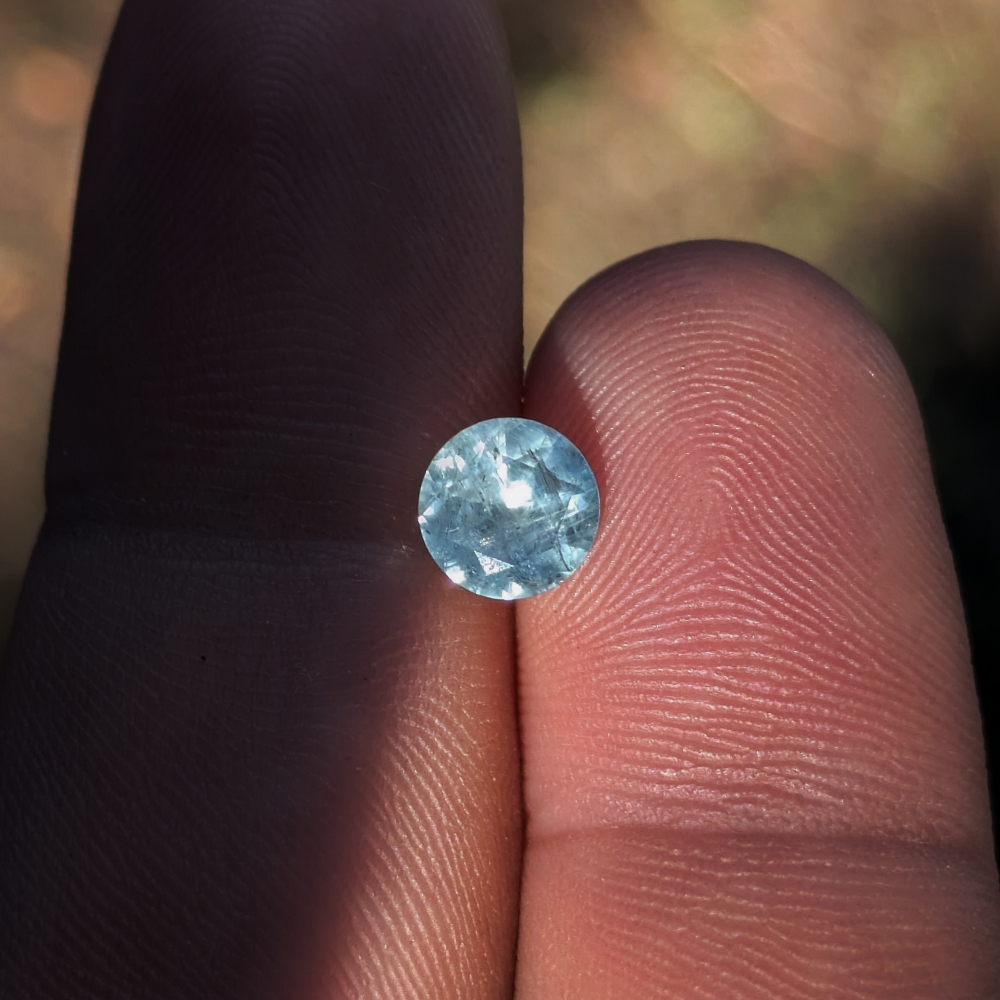 USA Cutting Unheated Montana Sapphire Carats 1.64 carats Litnon.com