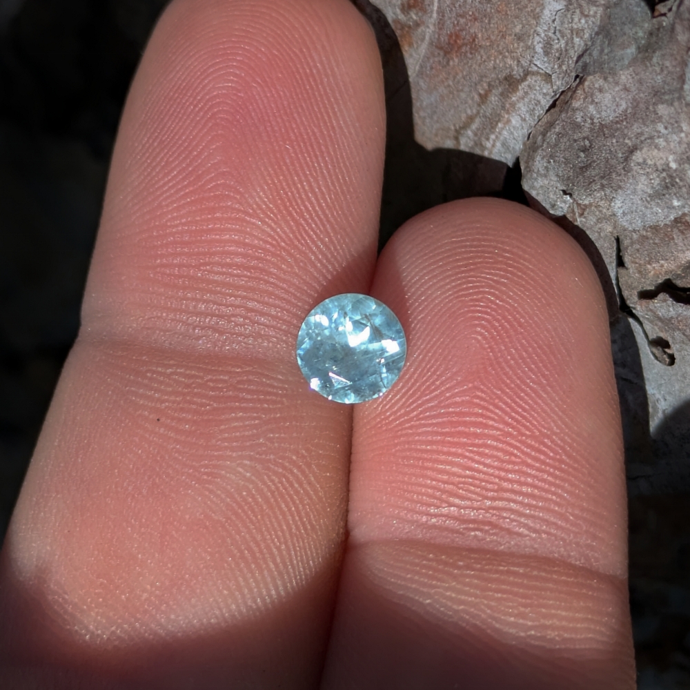 USA Cutting Unheated Montana Sapphire Carats 1.64 carats Litnon.com