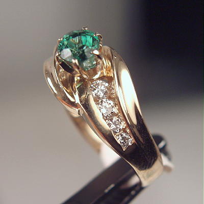 Beautiful Blue Green Tourmaline Diamond Ring 14 kt  Litnon.com