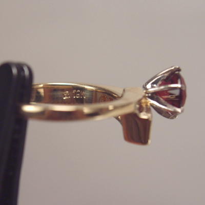 Beautiful Rhodolite Garnet Diamond 18 kt Ring  Litnon.com