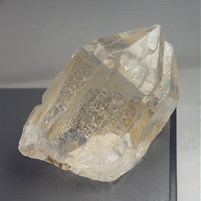 Huge Optical Quartz Facet Rough 207 Grams  Litnon.com