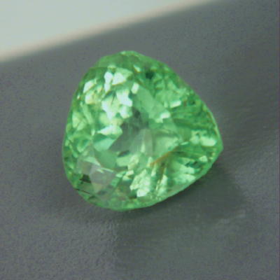 Top Color Huge Pakistan Peridot 9.01 ct  Litnon.com