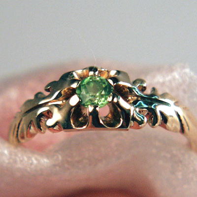 Vintage 14 kt Russian Demantoid Garnet Ring  Litnon.com