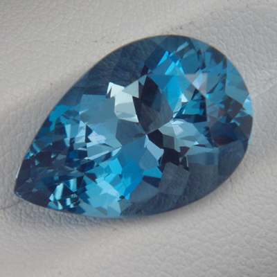 Deep Blue Santa Maria Africana Aquamarine 8.83 ct.  Litnon.com