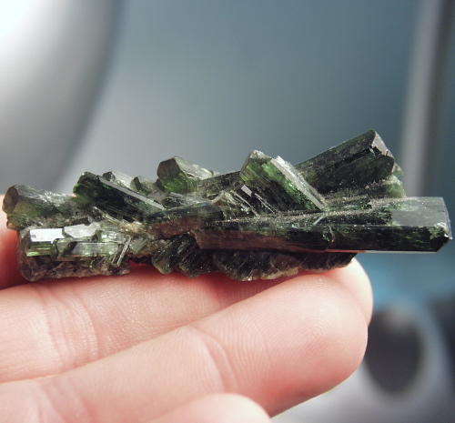 Top Quality and Color Rare Epidote Specimen Afghanistan  Litnon.com