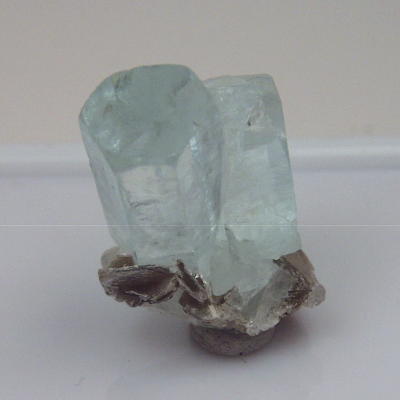 Terminated Aquamarine Beryl Crystal Specimen Pakistan  Litnon.com
