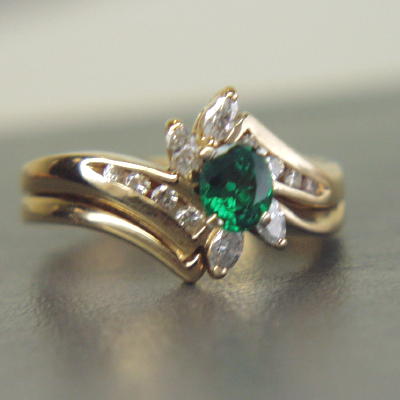 Beautiful Tsavorite Garnet Diamond 14 kt Ring  Litnon.com