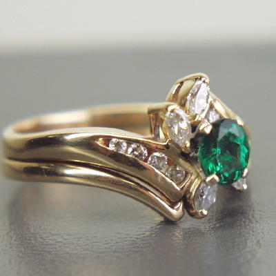 Beautiful Tsavorite Garnet Diamond 14 kt Ring  Litnon.com