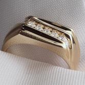 Quality Mens 14 kt Channel Set Diamond Ring 