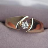 Estate Ladies Heavy I4 KT Diamond Fashion Ring 