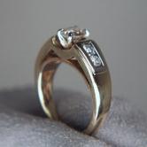 Estate Ladies I4 KT Diamond Ring 0.90ct tw 