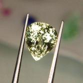 Brilliant Top Cut and Fine Color Chrysoberyl 3.64ct 