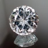 USA Flower Cut White Topaz Vietnam 4.12 ct 