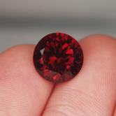 Quality Huge Rhodolite Garnet Tanzania 9.88 ct 