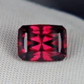 Quality Huge Rhodolite Garnet Tanzania 7.56 ct 