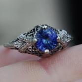 Antique Quality 18kt White Gold Ceylon Sapphire Ring 