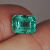 Big and Bright With Nice Color Colombian Emerald 4.12 ct 