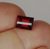 Fancy Cut Red Fire Umba River Garnet 3.20 ct 