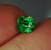 Quality Ideal Color Chrome Green Tsavorite Kenya 2.56 ct 