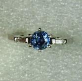 Natural Sapphire and Diamond 14 kt Ring 1.15 ct 
