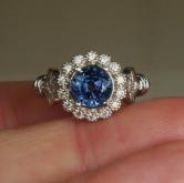 Natural Ceylon Sapphire and Diamond 14 kt Ring 1.68 ct 
